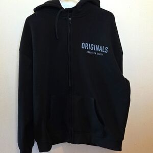 ⚫️Black “ORIGINALS” Brooklyn Cloth Zip-Up Hoodie – Size [M]